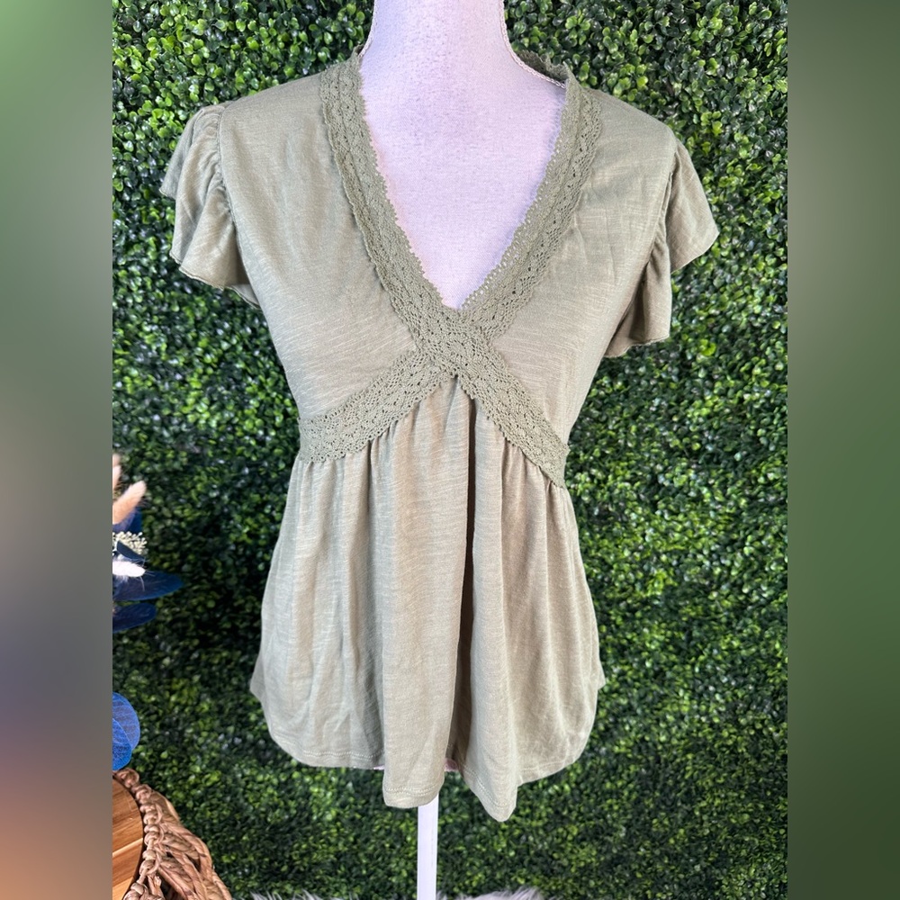 Nwt Olive Green babydoll Lace trim Women's Blouse